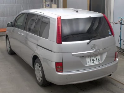 TOYOTA ISIS