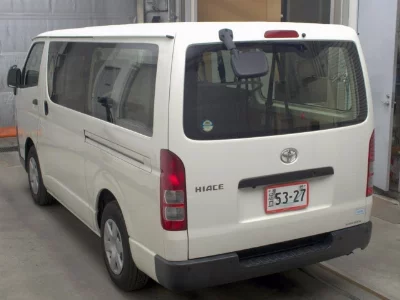 Toyota HiAce Van