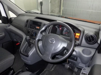 NISSAN NV200 VANETTE VAN