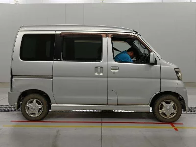 DAIHATSU ATRAI WAGON