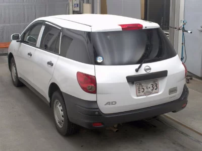 NISSAN AD VAN