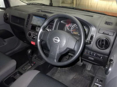 NISSAN AD VAN