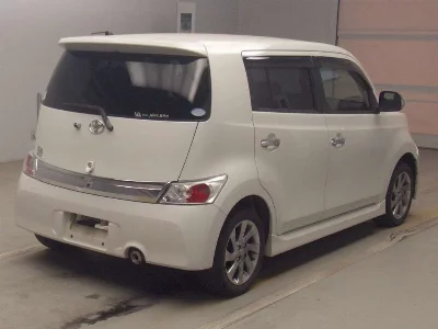 TOYOTA BB