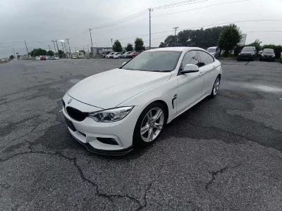 BMW 4 SERIES