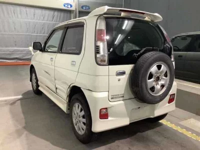 DAIHATSU TERIOS KID