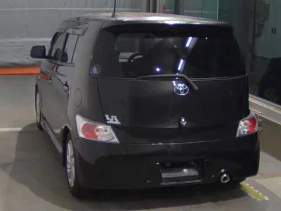 TOYOTA BB