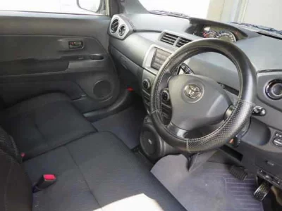 TOYOTA BB