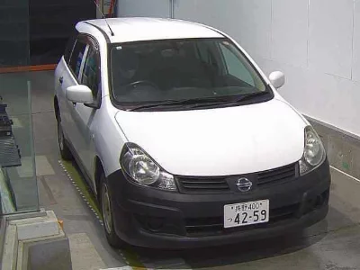 NISSAN AD VAN