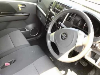 SUZUKI WAGON R STINGRAY