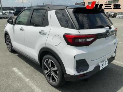 DAIHATSU ROCKY
