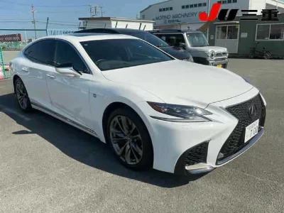 LEXUS LS