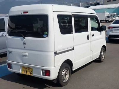 NISSAN NV100 CLIPPER