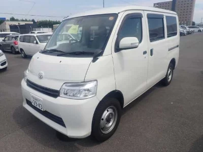 TOYOTA TOWN ACE VAN