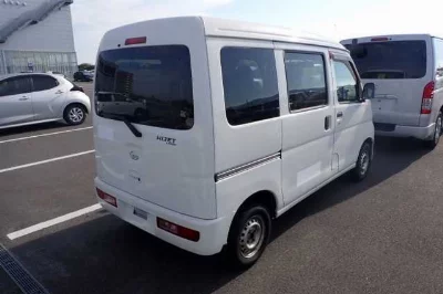 DAIHATSU HIJET CARGO