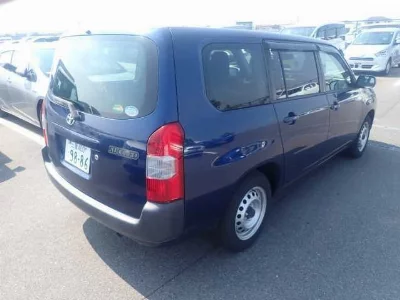 TOYOTA SUCCEED VAN