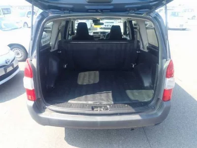 TOYOTA SUCCEED VAN