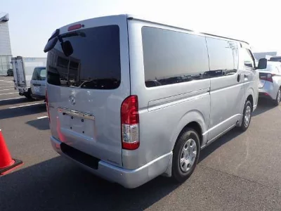 MAZDA BONGO BRAWNY VAN