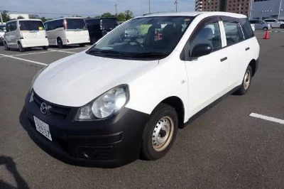 MAZDA FAMILIA VAN