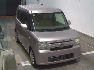 DAIHATSU MOVE CONTE