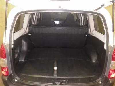 TOYOTA SUCCEED VAN