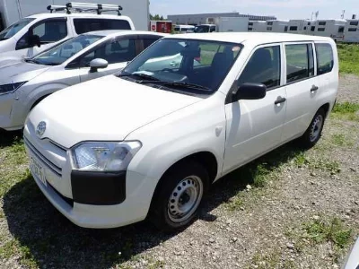 TOYOTA SUCCEED VAN