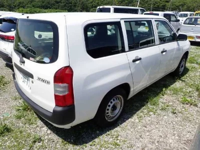 TOYOTA SUCCEED VAN