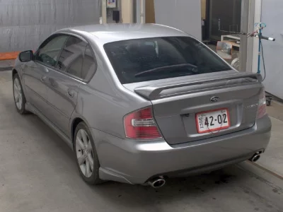 SUBARU LEGACY B4