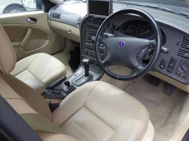 Saab 9-5  с аукциона в Японии