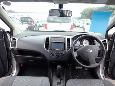 NISSAN WINGROAD