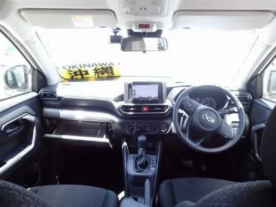 DAIHATSU ROCKY