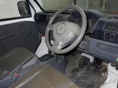 NISSAN CLIPPER TRUCK