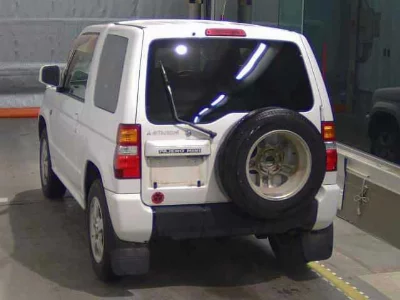 MITSUBISHI PAJERO MINI