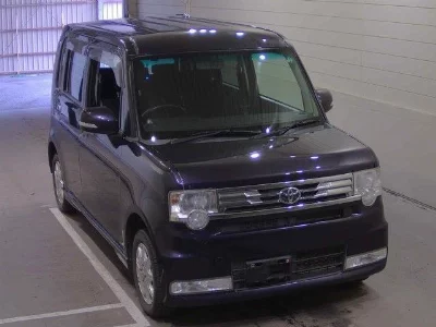 Toyota Pixis Space