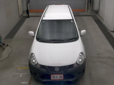 NISSAN AD VAN