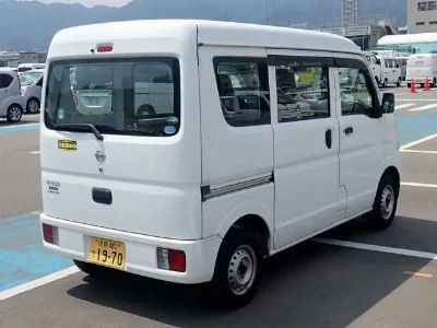 NISSAN NV100 CLIPPER