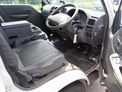 MAZDA BONGO VAN