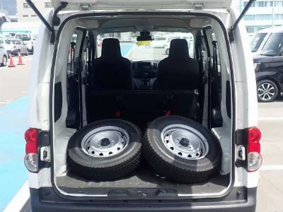 NISSAN NV200 VANETTE VAN
