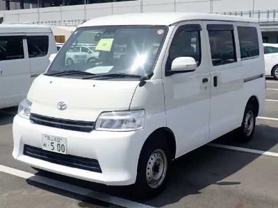 TOYOTA TOWN ACE VAN