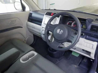 HONDA ZEST