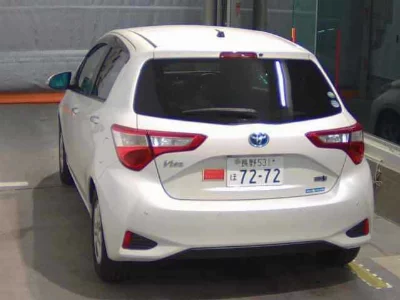 TOYOTA VITZ