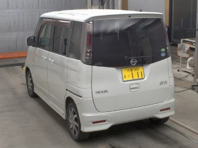 NISSAN ROOX