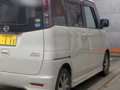 NISSAN ROOX