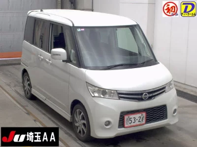 NISSAN ROOX