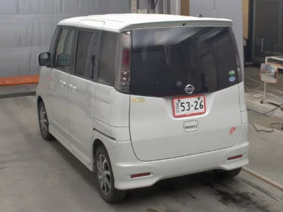 NISSAN ROOX