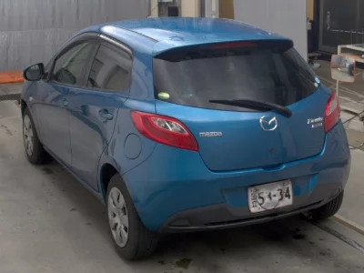 MAZDA DEMIO