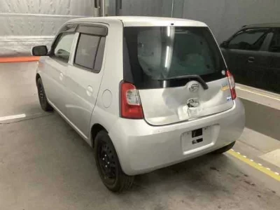 DAIHATSU ESSE