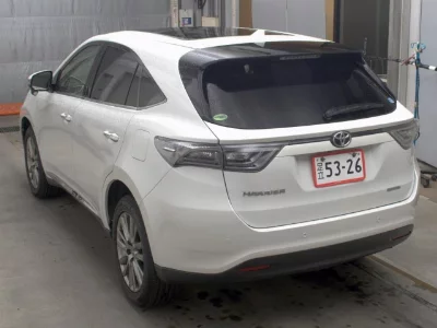TOYOTA HARRIER