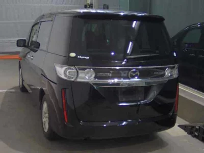 MAZDA BIANTE