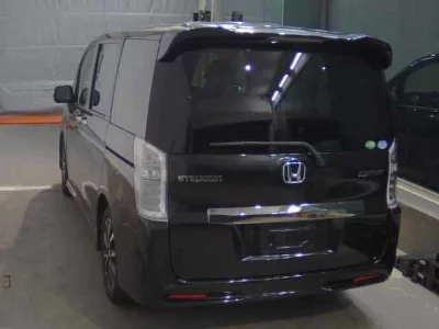 Honda STEPWGN SPADA