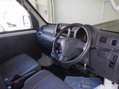 SUBARU SAMBAR VAN